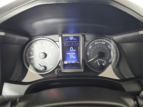 Used 2016 Toyota Tacoma TRD Off-Road w/ Towing Package image 28