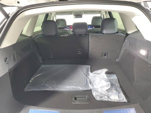 New 2025 Lincoln Nautilus Reserve image 5