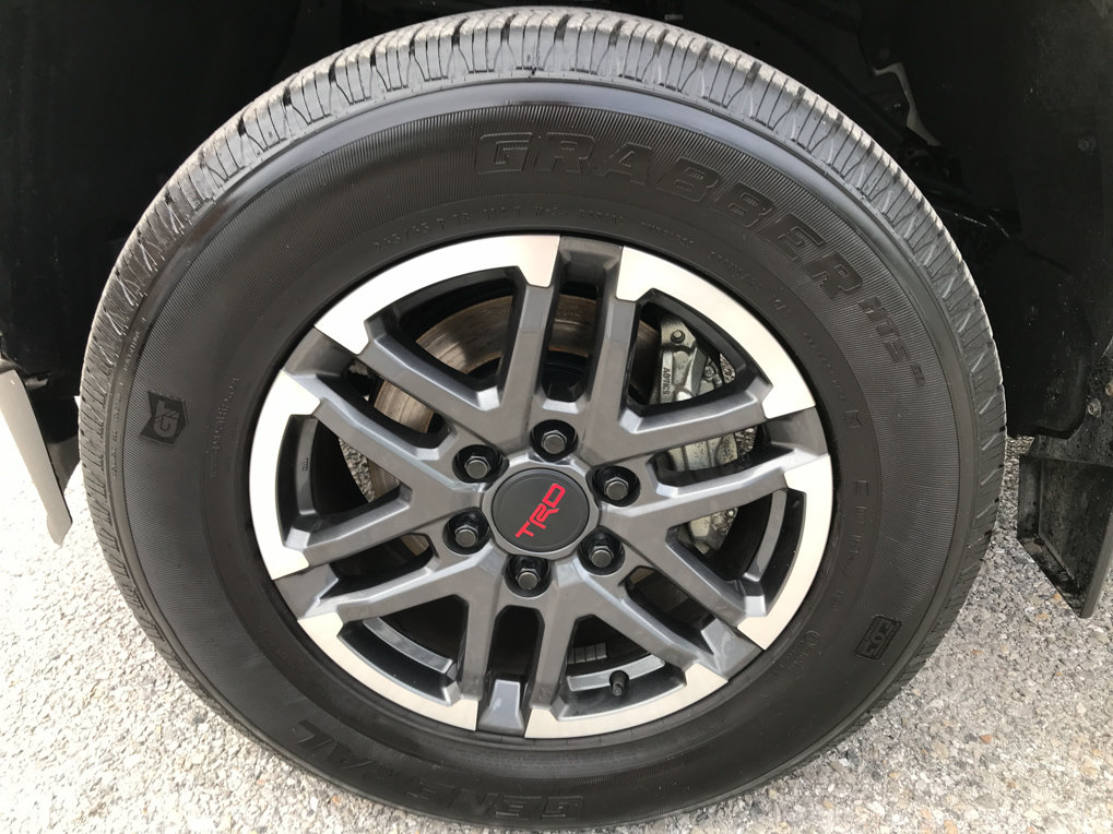 Certified 2024 Toyota Tacoma TRD Sport w/ TRD Sport Upgrade Package AWD/4WD image 12