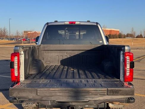 Used 2024 Ford F350 Lariat AWD/4WD image 32