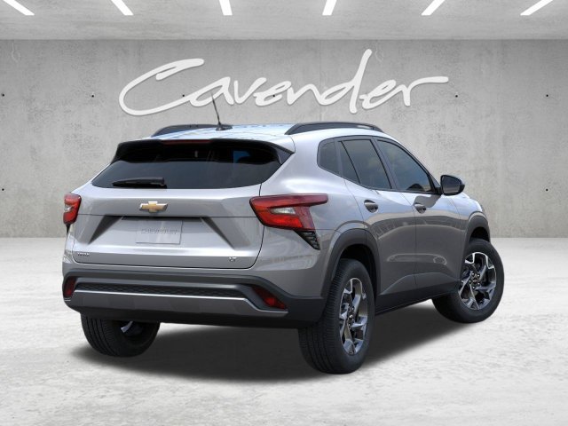 New 2026 Chevrolet Trax LT w/ Driver Confidence Package FWD image 4