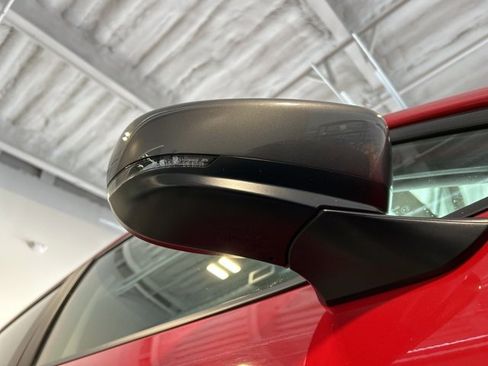 Used 2025 Subaru Crosstrek 2.0i Premium image 39