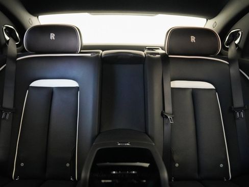 Used 2021 Rolls-Royce Ghost image 14