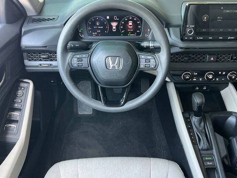 Used 2025 Honda Accord LX image 14