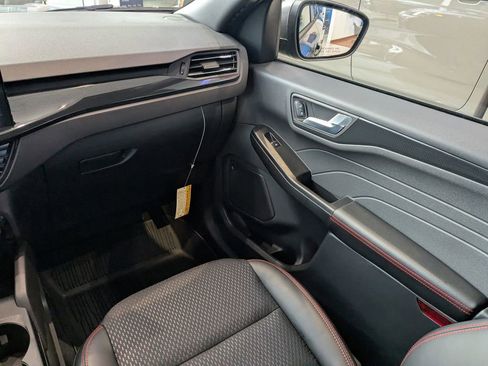 New 2026 Ford Escape ST-Line w/ Tech Pack #1 image 16