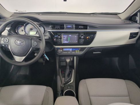 Used 2015 Toyota Corolla LE image 15