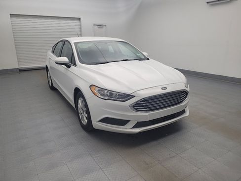 Used 2017 Ford Fusion S image 13