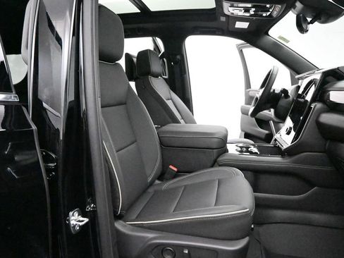 New 2026 GMC Yukon XL Elevation w/ Elevation Premium Package AWD/4WD image 28