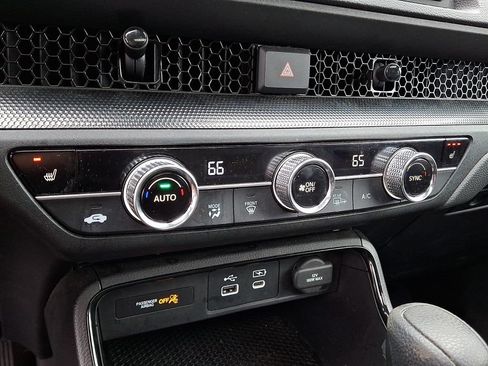 Used 2023 Honda CR-V EX image 19