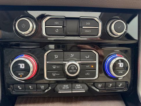Used 2023 GMC Yukon XL Denali w/ LPO, Floor Liner Package AWD/4WD image 18