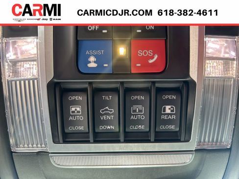 Used 2022 RAM 1500 TRX w/ TRX Level 2 Equipment Group AWD/4WD image 38