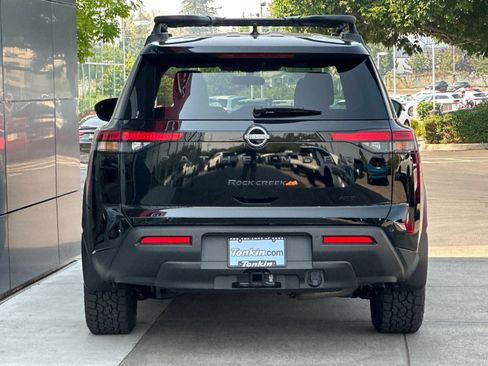 Used 2025 Nissan Pathfinder Rock Creek AWD/4WD image 4