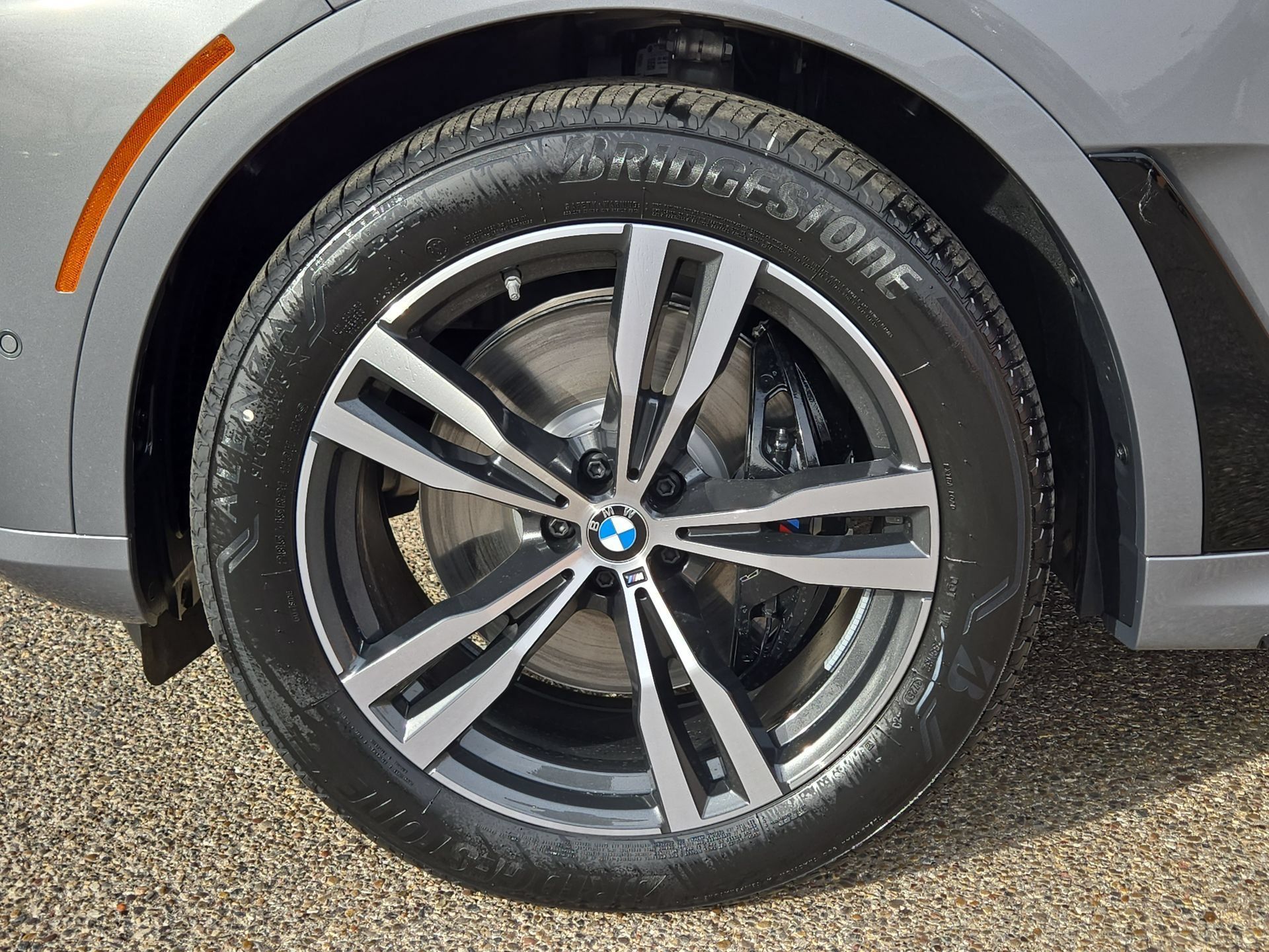Used 2026 BMW X7 xDrive40i AWD/4WD image 11