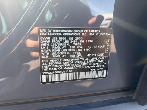 Used 2023 Volkswagen ID.4 Pro RWD image 39