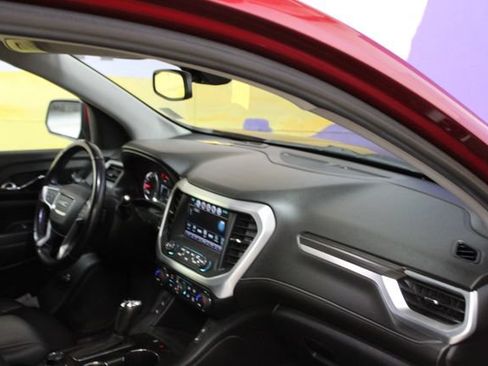 Used 2019 GMC Acadia SLT w/ LPO, Black Accent Package AWD/4WD image 12