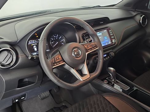 Used 2021 Nissan Kicks SR FWD image 15
