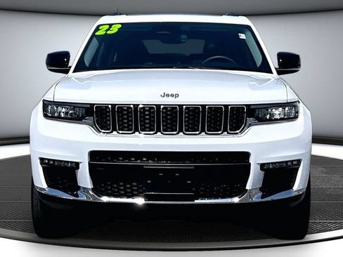 Used 2023 Jeep Grand Cherokee L Limited w/ Trailer Tow Group (B) AWD/4WD image 2