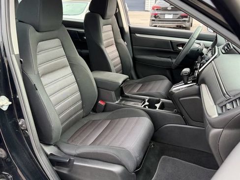 Used 2018 Honda CR-V LX image 17
