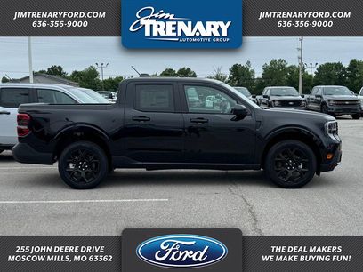 New 2026 Ford Maverick Lariat w/ Black Appearance Package