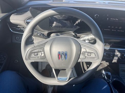 New 2026 Buick Envista Preferred w/ Convenience II Package image 18