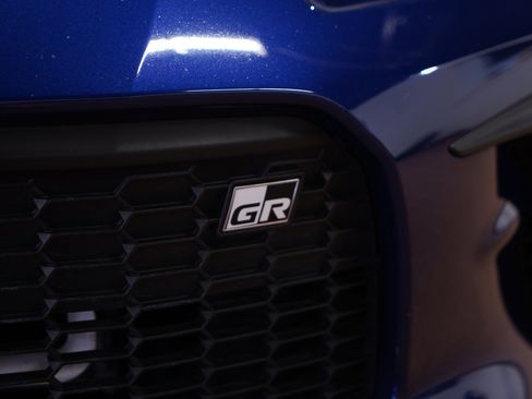 Used 2022 Toyota GR86 image 11