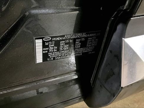 Used 2023 Hyundai Santa Fe Limited image 32