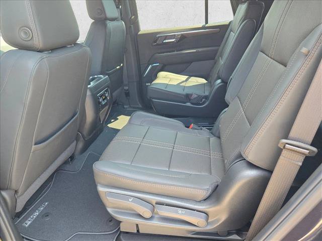 New 2026 Chevrolet Tahoe High Country RWD image 11