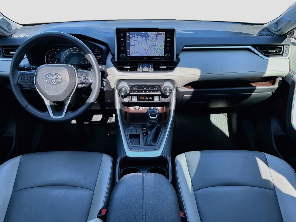 Used 2021 Toyota RAV4 Limited FWD image 29