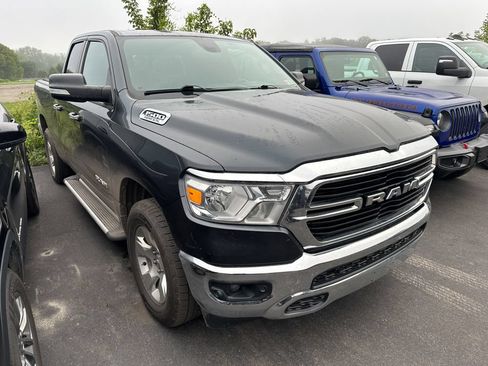 Used 2019 RAM 1500 Big Horn AWD/4WD image 2