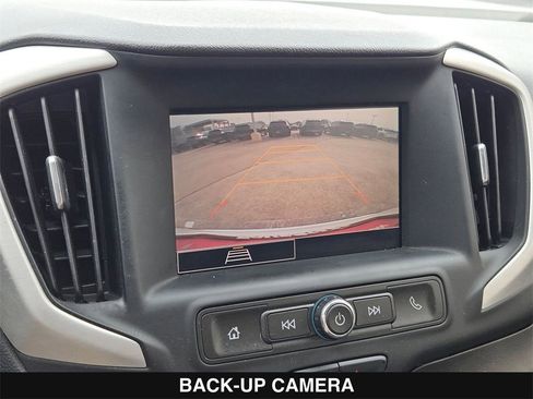 Used 2022 GMC Terrain SLE w/ Driver Convenience Package image 35