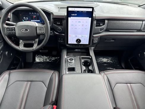 New 2024 Ford Expedition Limited image 20