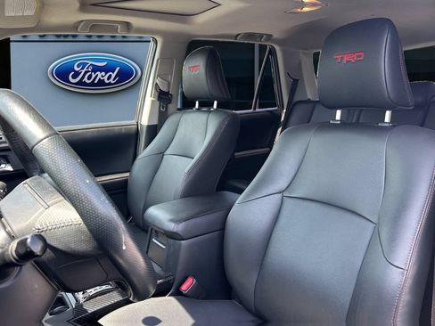 Used 2019 Toyota 4Runner 4WD image 11