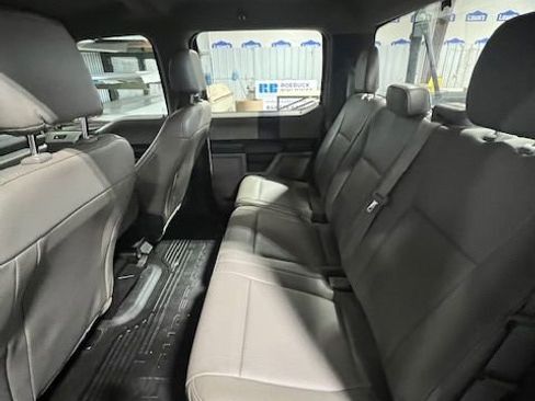 Used 2018 Ford F250 XL w/ Power Equipment Group image 9