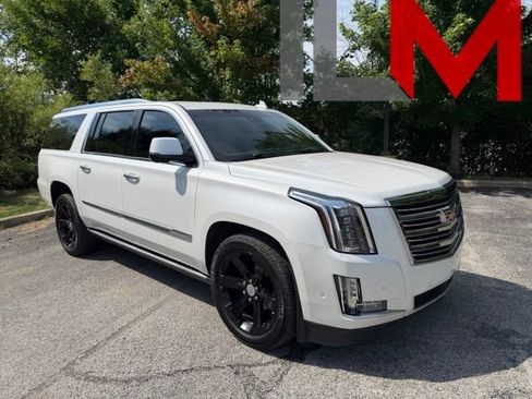 Used 2017 Cadillac Escalade ESV Platinum AWD/4WD image 1