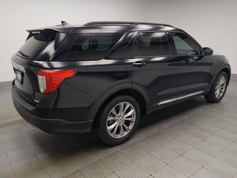 Used 2020 Ford Explorer XLT w/ Equipment Group 202A RWD image 10