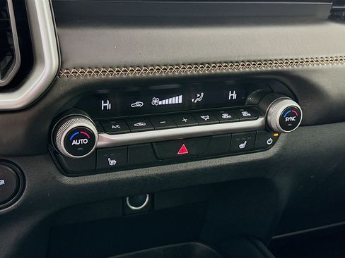 Used 2025 MAZDA CX-50 AWD 2.5 Hybrid w/ Premium Pkg image 24