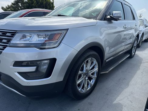 Used 2016 Ford Explorer Limited AWD/4WD image 2