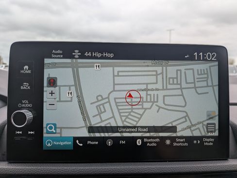 Used 2025 Honda CR-V Sport Touring image 18