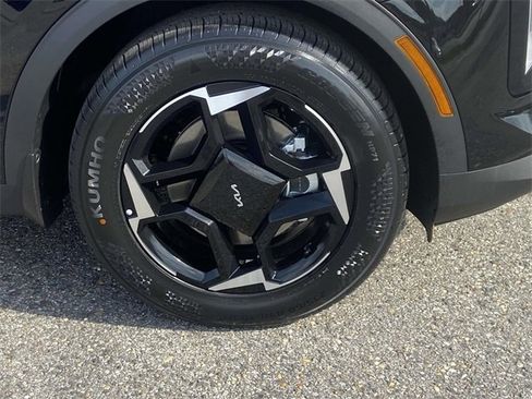 New 2026 Kia Sportage EX image 7