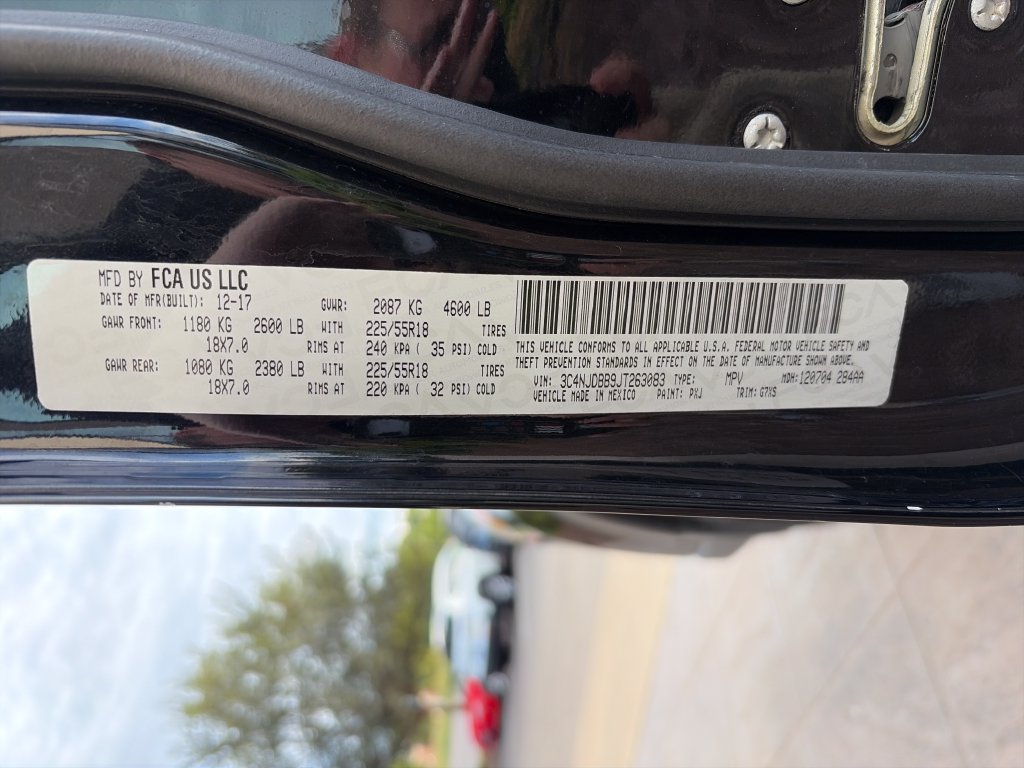 Used 2018 Jeep Compass Latitude w/ Popular Equipment Group AWD/4WD image 32