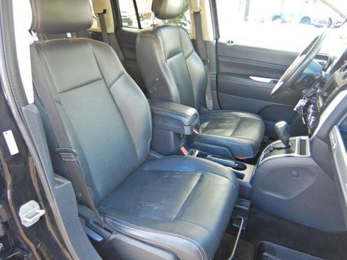 Used 2015 Jeep Compass High Altitude image 17