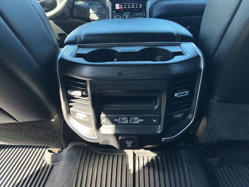 Used 2024 RAM 2500 Laramie w/ Night Edition AWD/4WD image 22