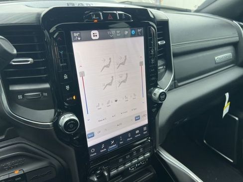 Used 2024 RAM 2500 Laramie w/ Night Edition image 23