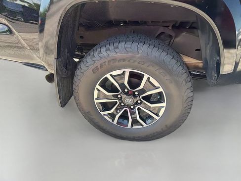 Used 2023 Toyota Tacoma TRD Sport w/ Advanced Technology Package AWD/4WD image 14