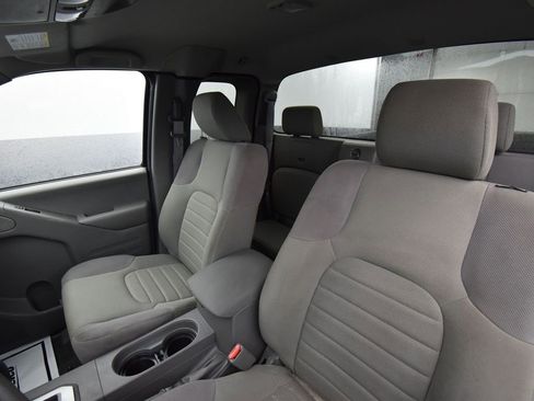 Used 2020 Nissan Frontier S image 14