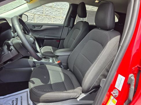Used 2024 Ford Escape Active w/ Tech Pack #1 AWD/4WD image 14