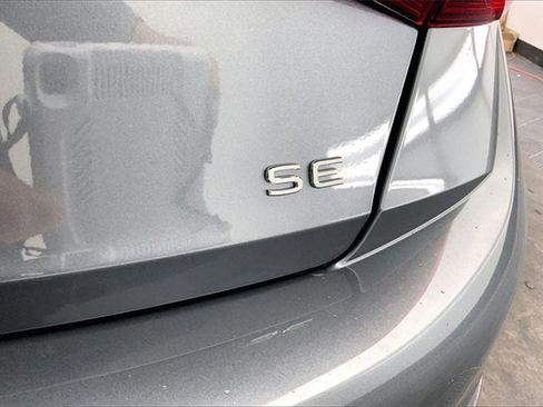 New 2026 Volkswagen Jetta SE image 13