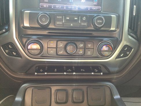 Used 2015 Chevrolet Silverado 1500 LTZ Z71 w/ LTZ Plus Package AWD/4WD image 13