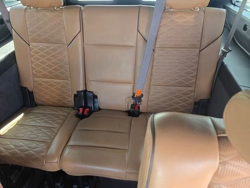 Used 2021 Cadillac Escalade ESV Sport w/ Driver Assist Tech Package image 11