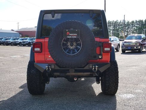 Used 2018 Jeep Wrangler Unlimited Rubicon w/ Cold Weather Group AWD/4WD image 5